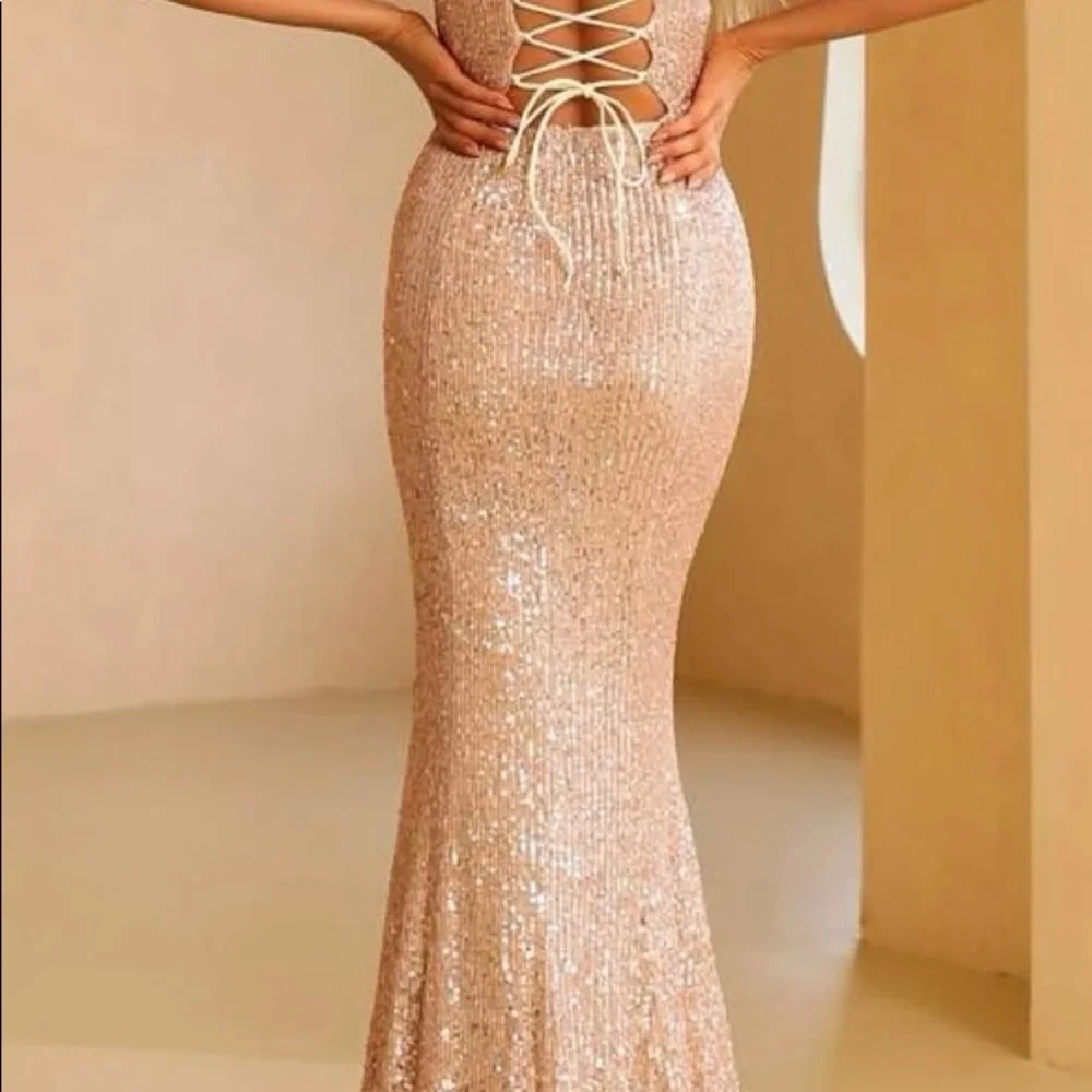 Luxe sequins slit thigh formal party evening wedding prom Laceup dress CHAMPAGNE - Picture 4 of 6